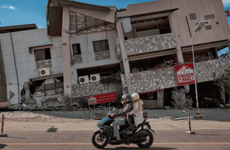 Sube a 55 la cifra de muertos por terremoto de 7.8 en Filipinas; hay más de mil heridos