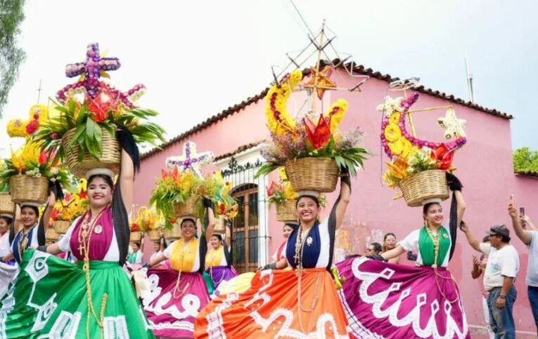Con Primer Convite Oaxaca inician las Fiestas de Julio