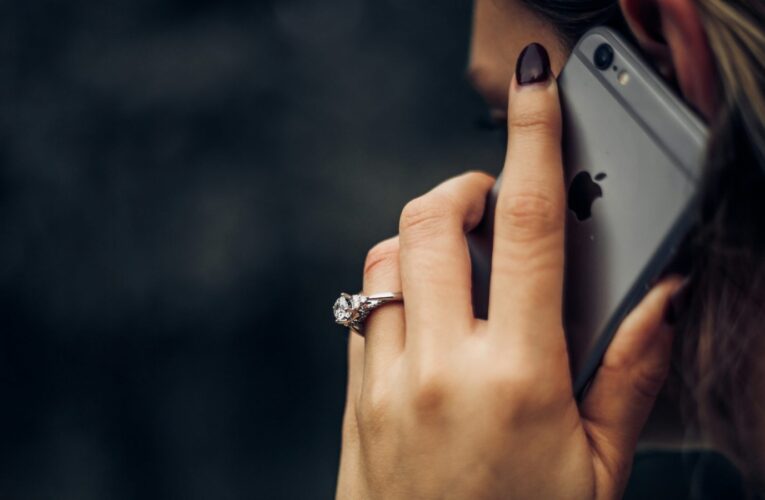 Confirman suspensión de líneas celulares sin registro