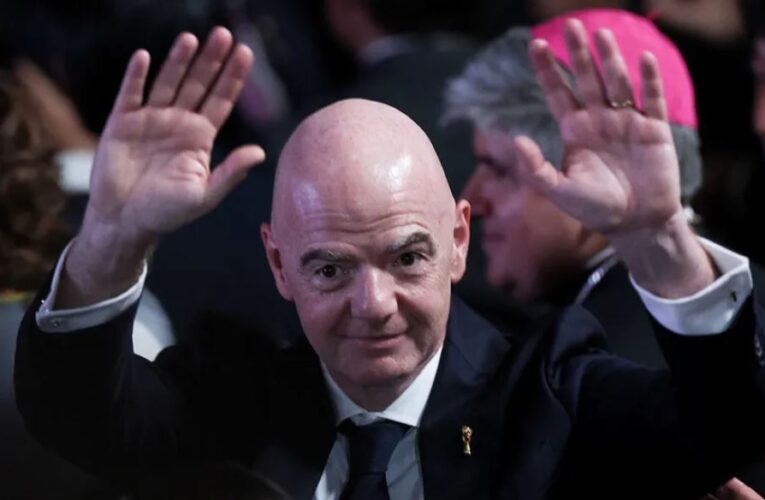 FIFA denuncia intentos para debilitar a Infantino y al propio organismo