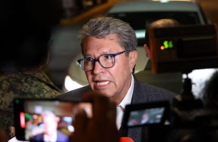 “No vale la pena”: Ricardo Monreal rechaza listas de periodistas