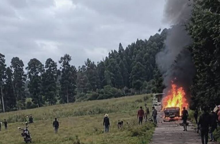 Explota camioneta con pirotecnia en el sur del Edomex; reportan un fallecido y cinco heridos
