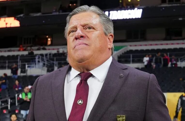 Miguel Herrera pone su continuidad al frente del Atlante en manos de la directiva